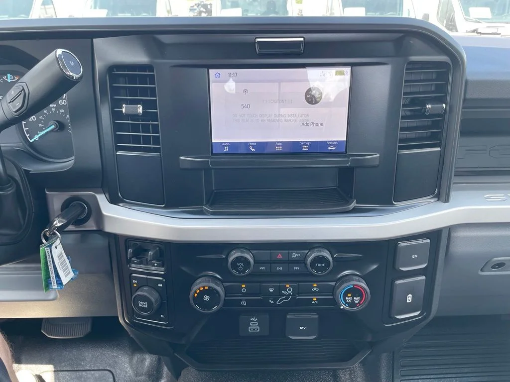 New 2026 Oxford White Ford F-350® XL image 21