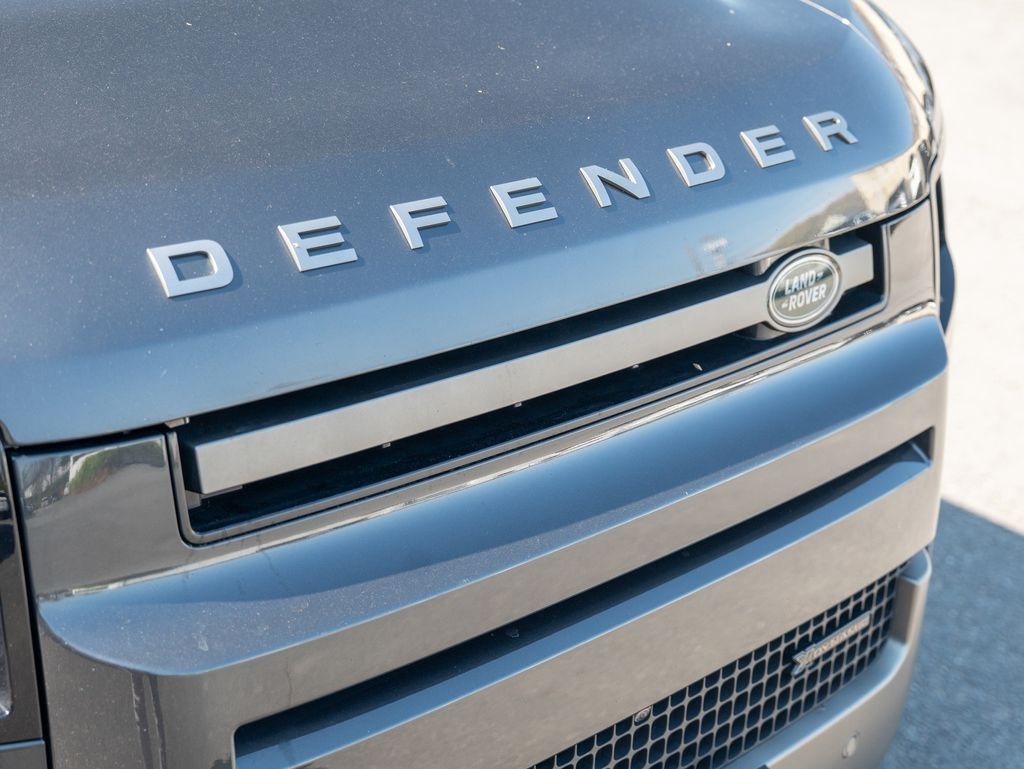 Certified Used 2022 Gray Land Rover X-Dynamic SE image 15