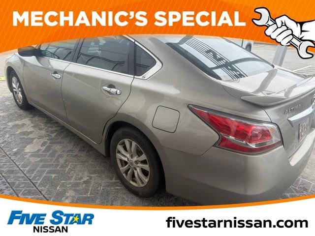 Used 2014 Beige Nissan 2.5 S image 15