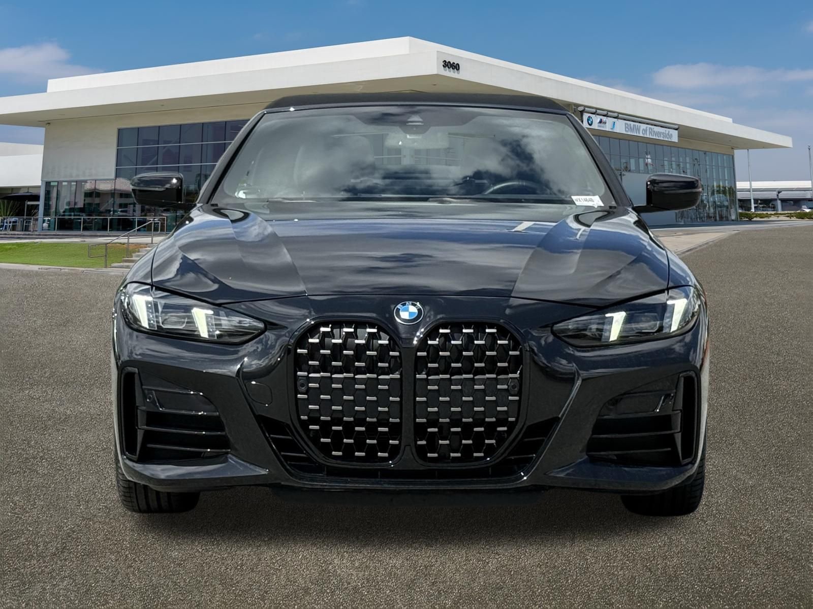 Used 2025 Black BMW 430i image 3