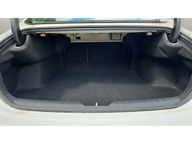 Used 2025 Serenity White Hyundai SEL image 15