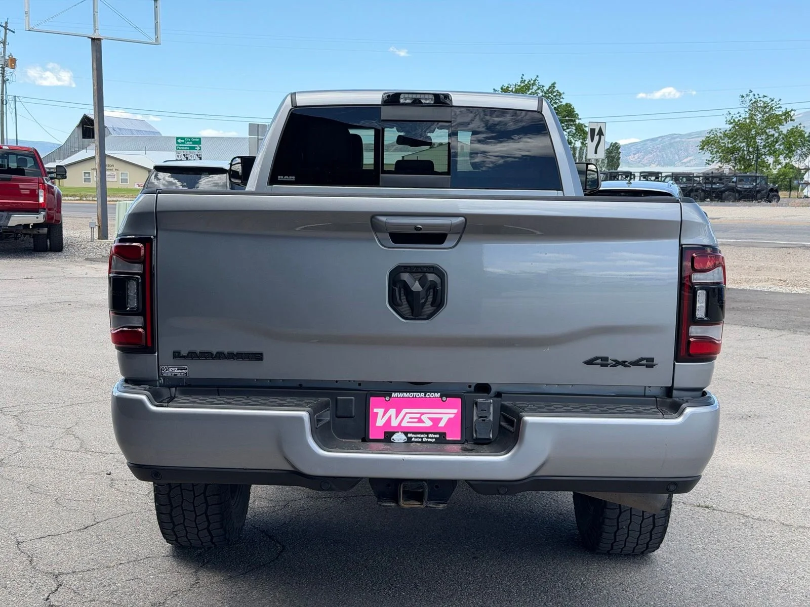 Used 2022 Silver Ram Laramie image 5