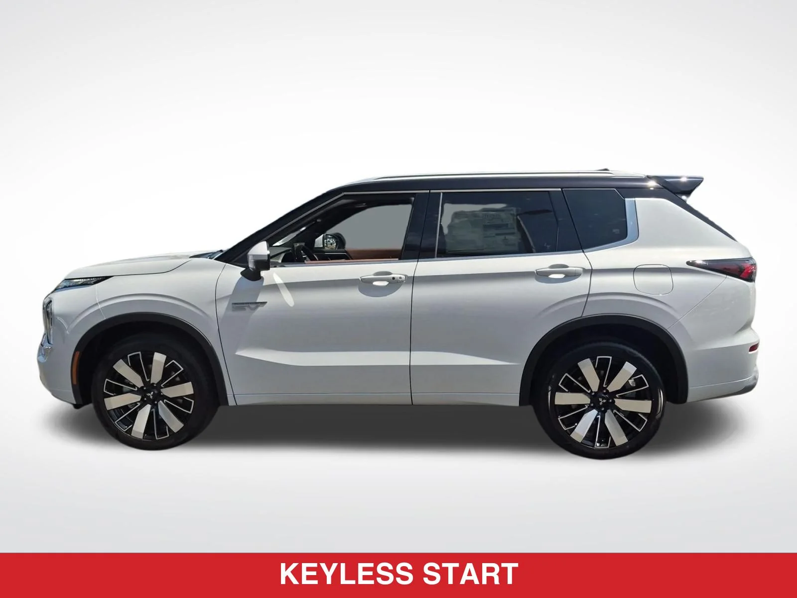 New 2026 White Mitsubishi SEL image 5