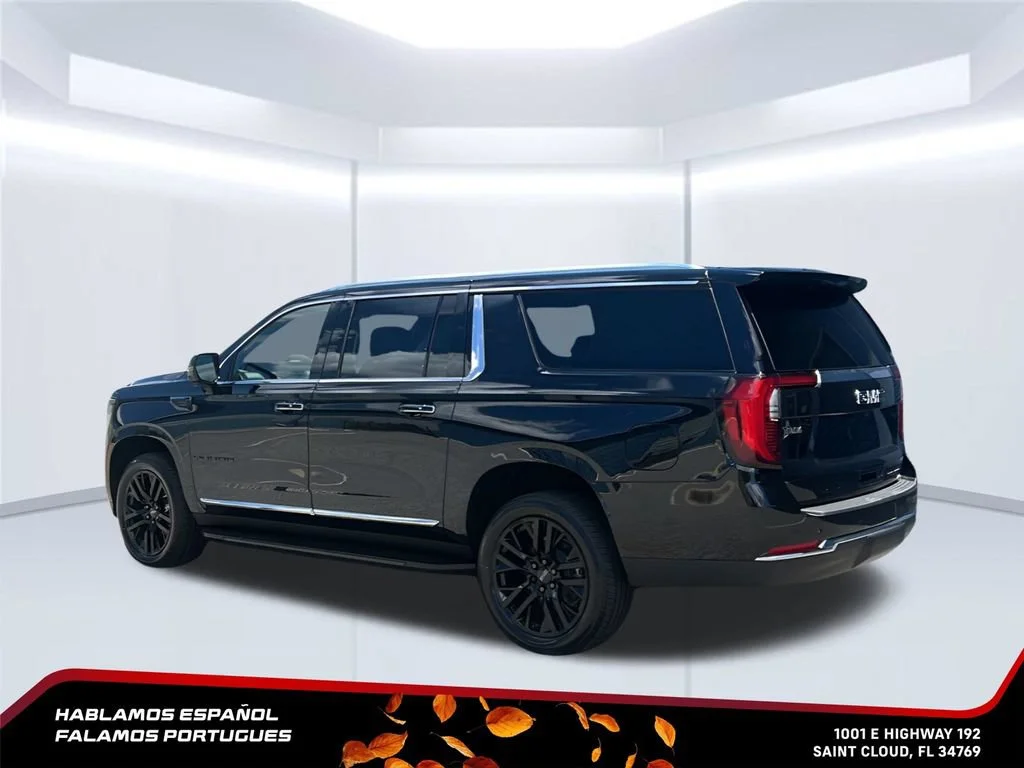 New 2026 Onyx Black GMC Elevation image 4