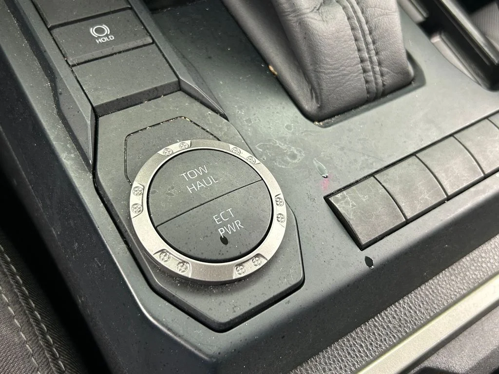 Used 2025 Underground Toyota SR5 image 35