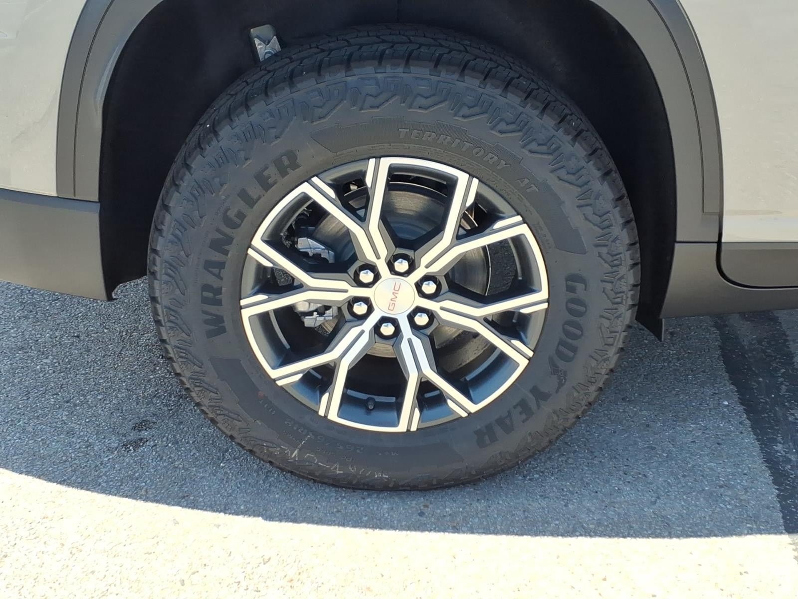 2026 GMC Acadia AT4 - Photo 81