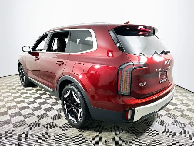Certified Pre-Owned 2024 Kia Telluride EX