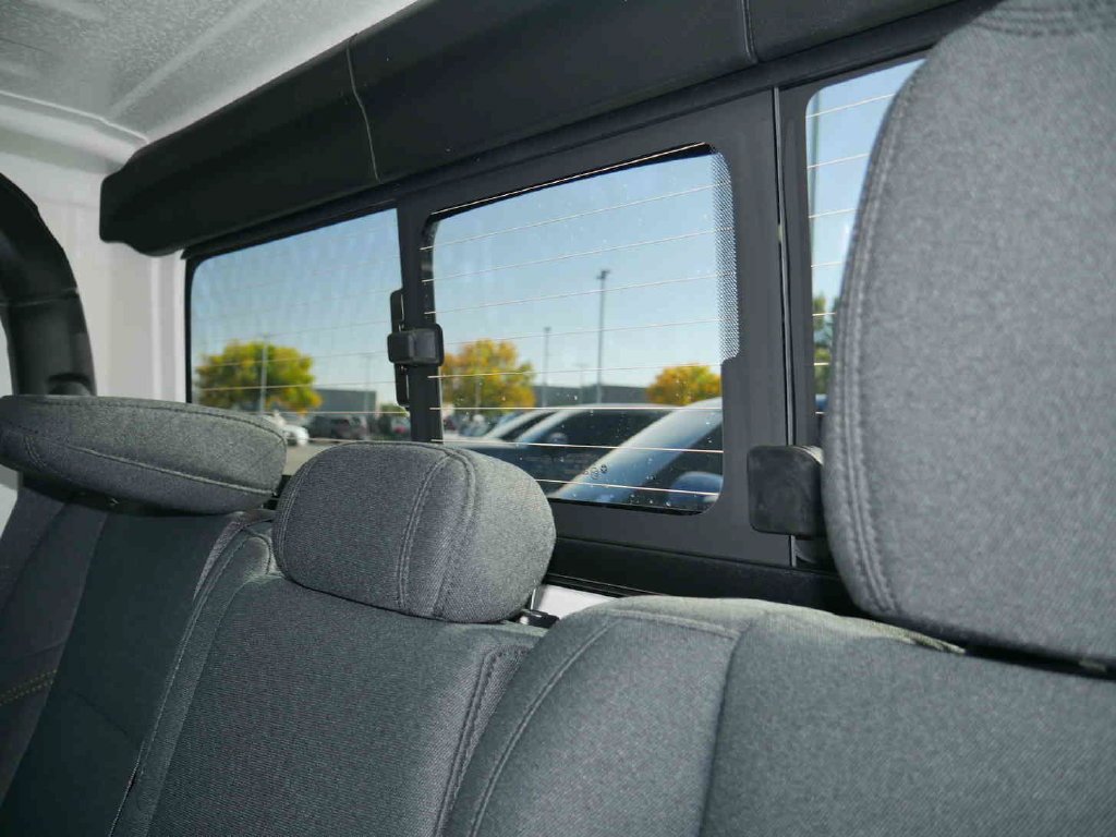 New 2027 Bright White Clear-Coat Paint Jeep Sport S image 14
