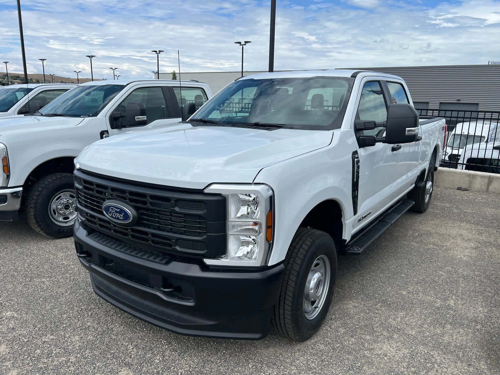 New 2026 Oxford White Ford XL image 13