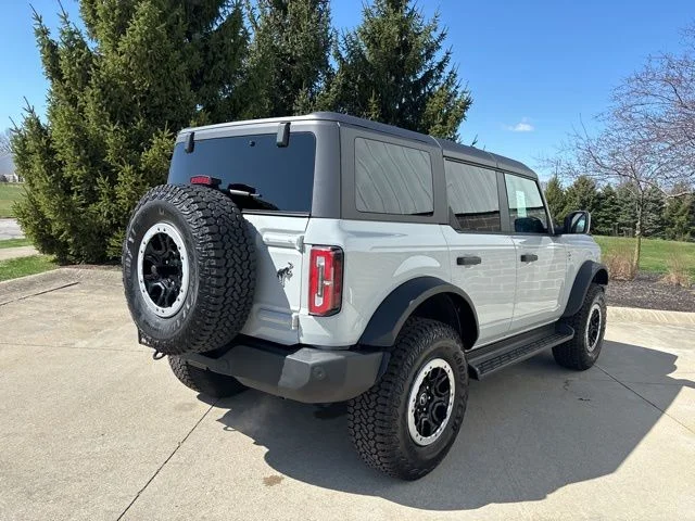 New 2026 Avalanche Ford Outer Banks® image 6