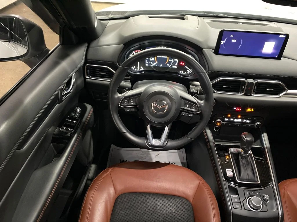 Used 2024 White Mazda 2.5 Carbon Turbo image 29