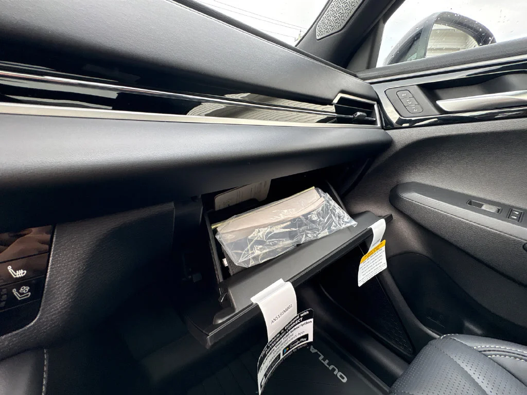 New 2026 Gray Mitsubishi SEL image 31