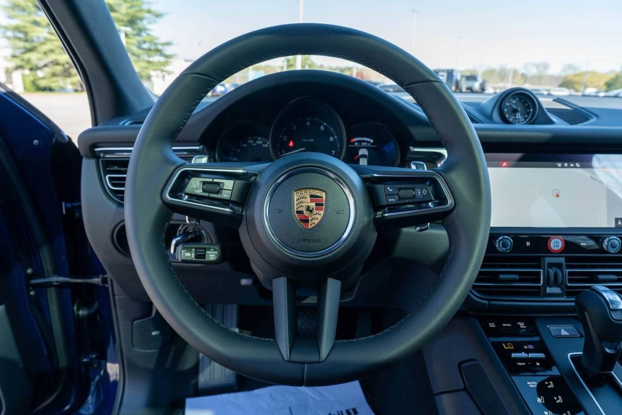 Used 2026  Porsche  image 25