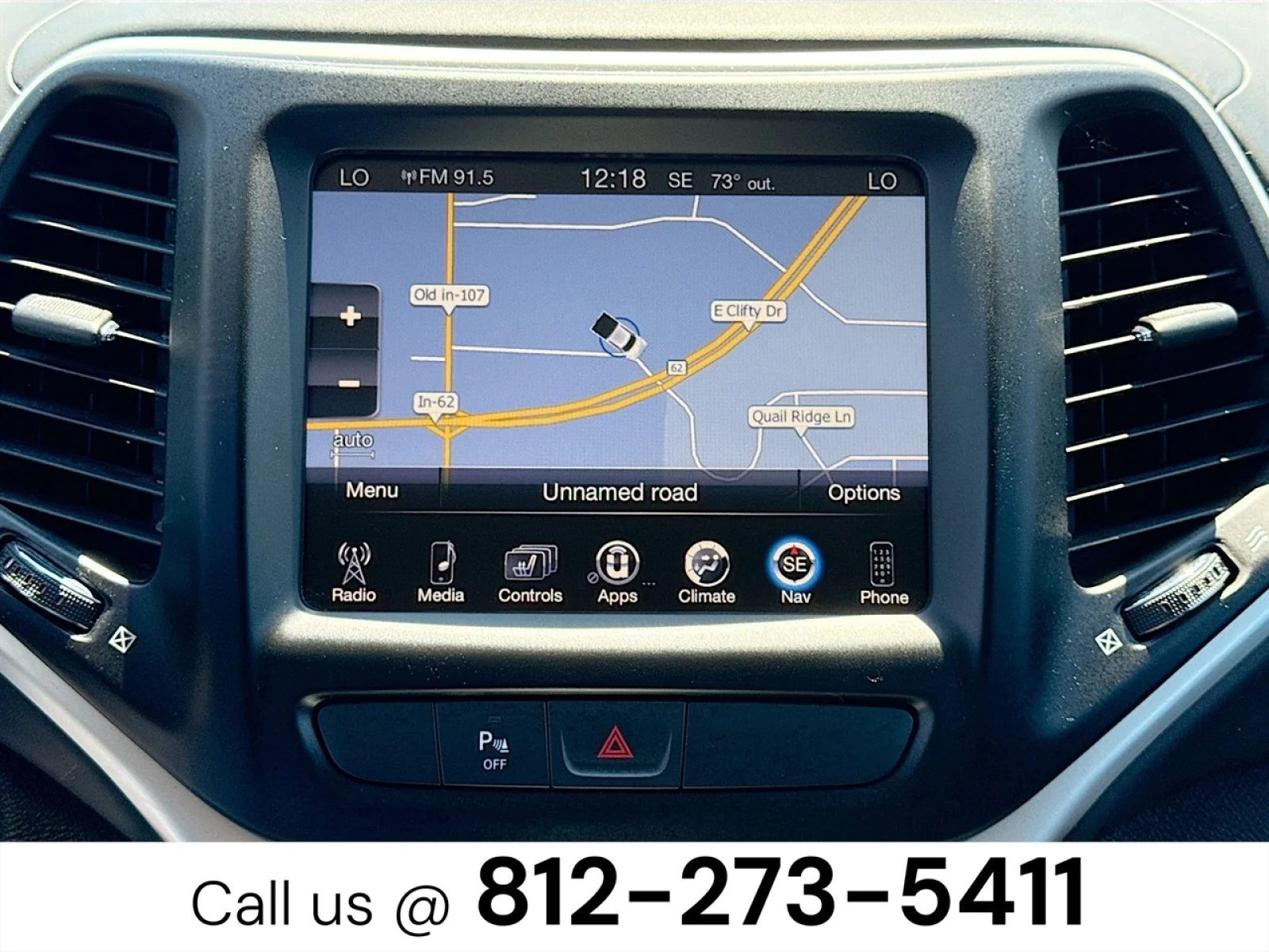Used 2017  Jeep Overland image 13