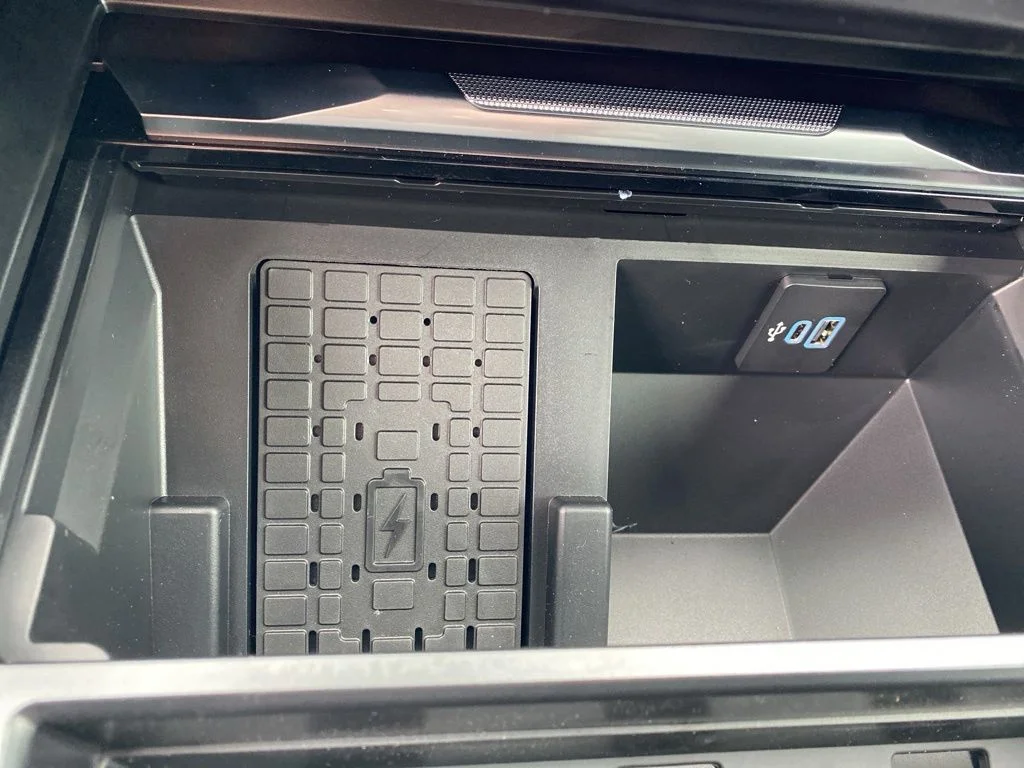 New 2026 Carbonized Gray Metallic Ford F-250® Platinum® image 31