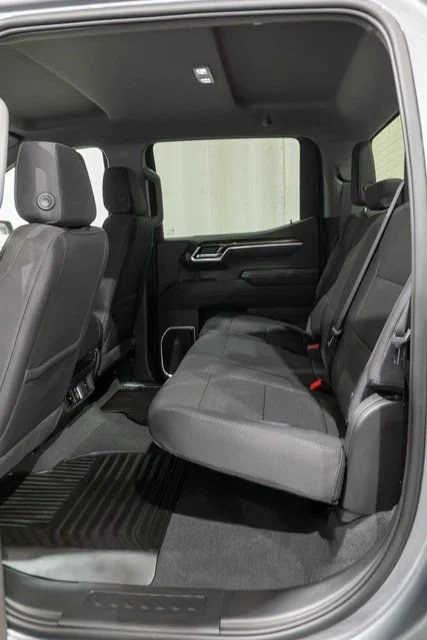 New 2026 Sterling Gray Metallic Chevrolet LT (2FL) image 9