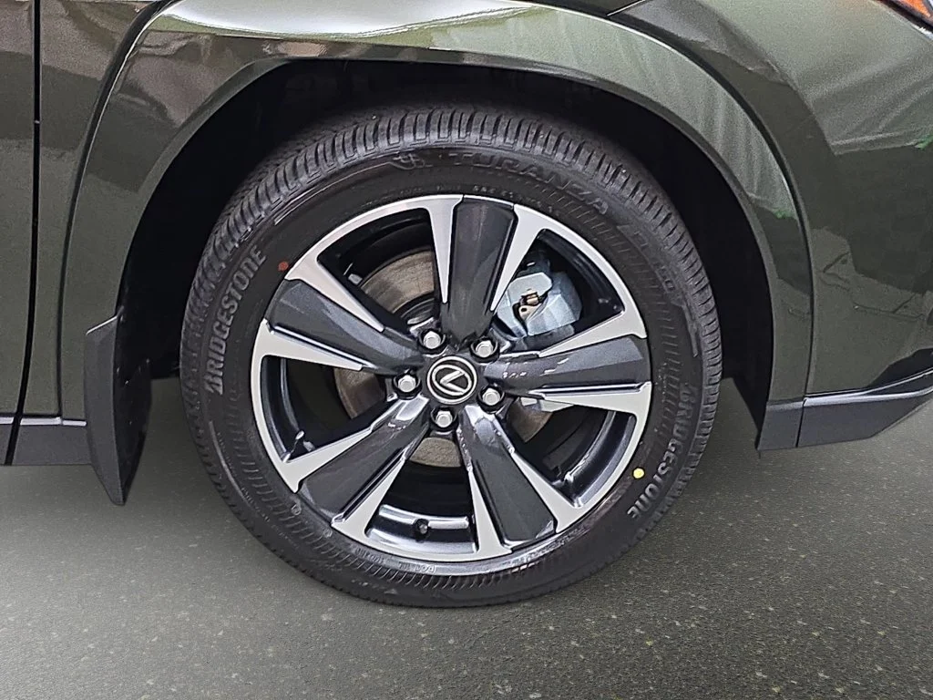 New 2026 Nori Green Pearl Lexus PREMIUM AWD image 29