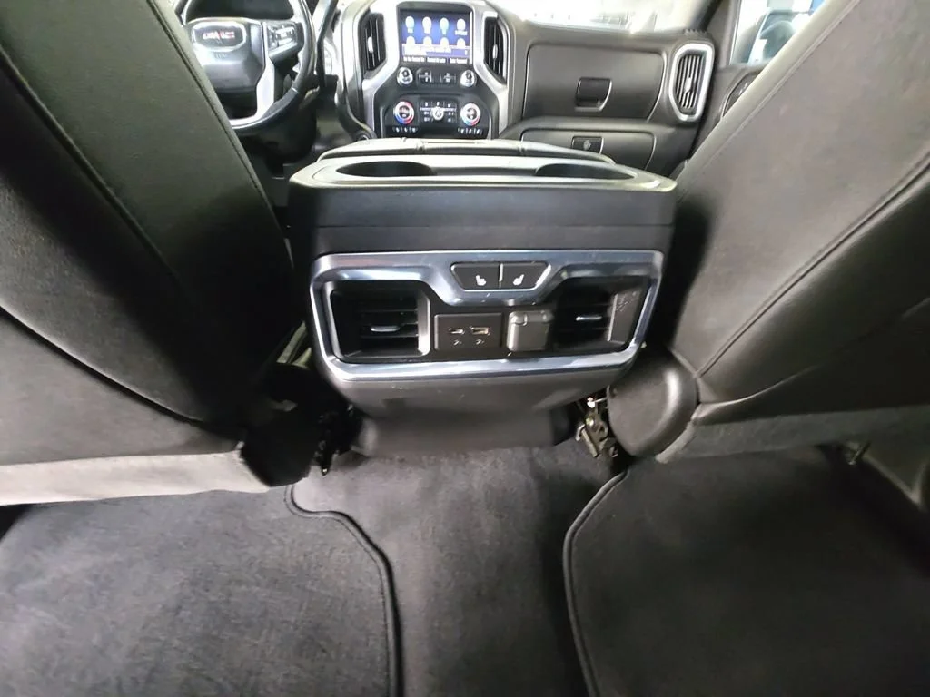 Used 2019 PACIFIC BLUE METALLIC GMC SLT image 27