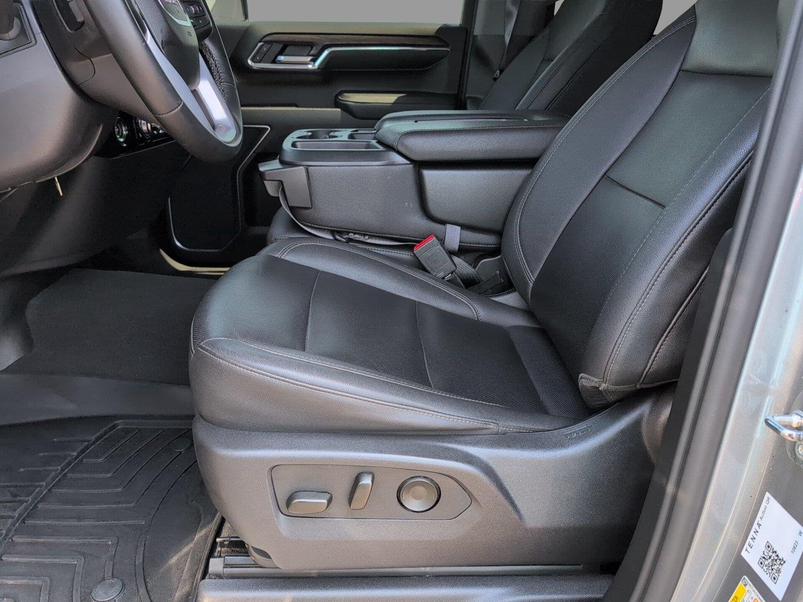 Used 2024 Sterling Metallic GMC SLT image 15