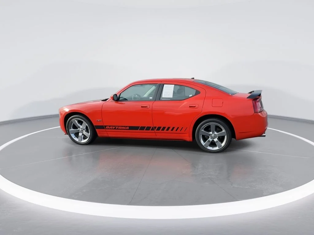 Used 2008 Orange Dodge R/T image 5