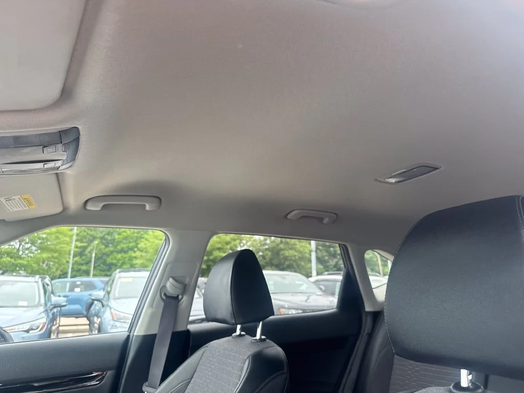 Used 2021 Black Kia S image 16