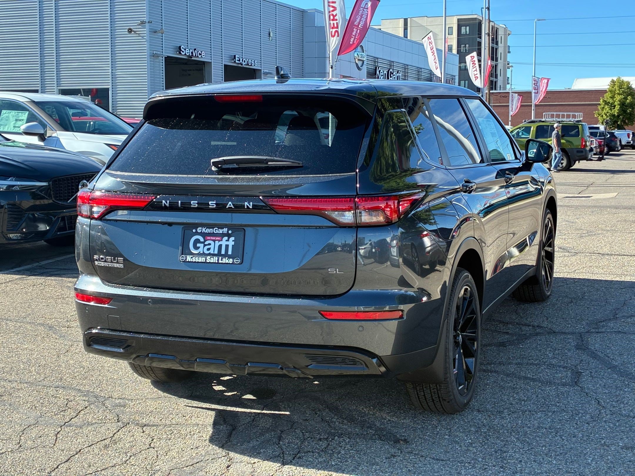 New 2026 Moonrock Gray Nissan SL image 3