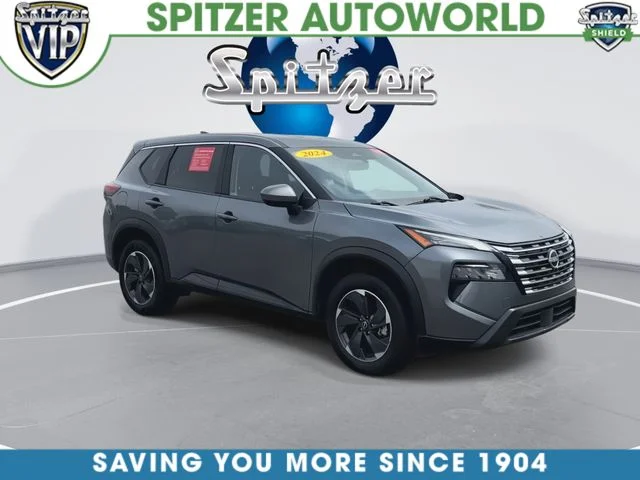 Used 2024 Gray Nissan SV image 2