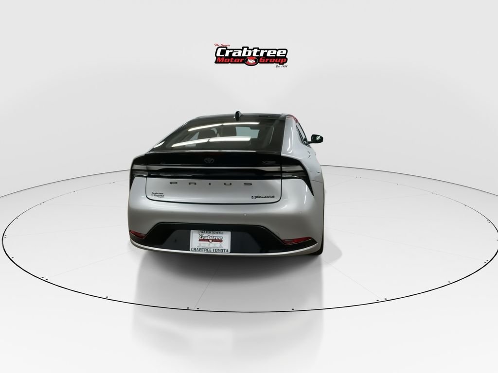 Used 2023  Toyota XSE image 7