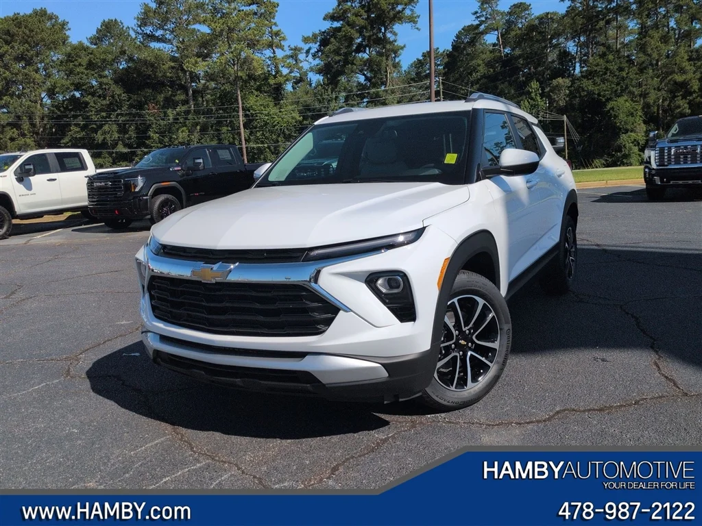 New 2026 Summit White Chevrolet LT image 25