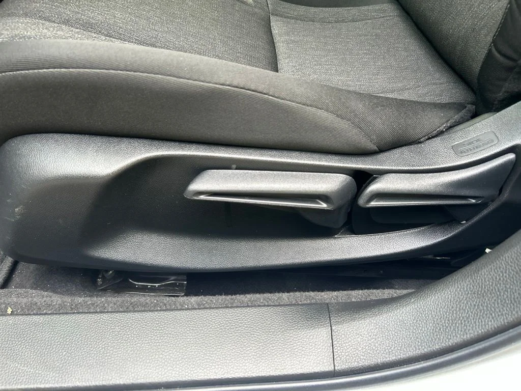 Used 2026 Silver Honda LX image 14