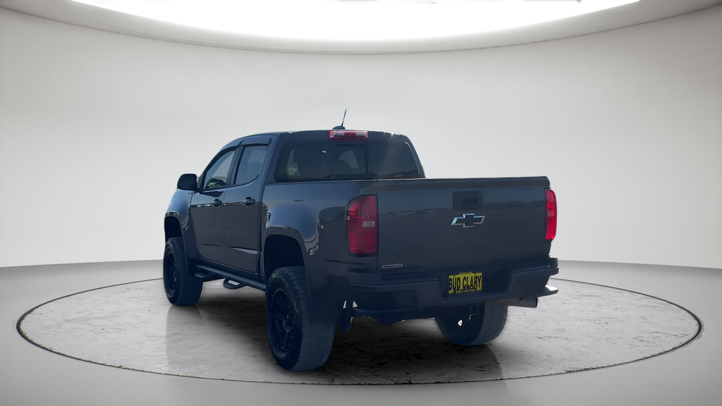 Used 2017 Gray Chevrolet Z71 image 11