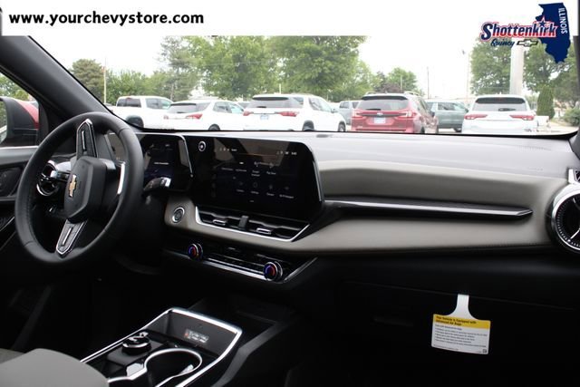 2026 Chevrolet Equinox LT - Photo 12