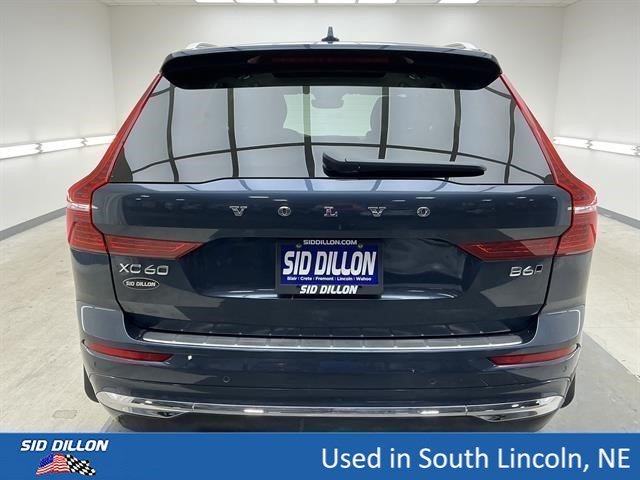 Used 2023 Denim Blue Metallic Volvo Ultimate Bright Theme image 5