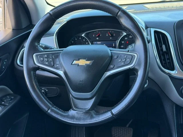 Used 2022 SILVER ICE METALLIC Chevrolet LT image 12