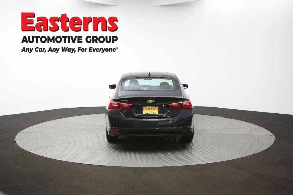 Used 2023 Gray Chevrolet LT image 35