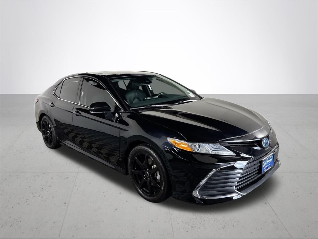 Used 2024 Black Toyota XLE image 4