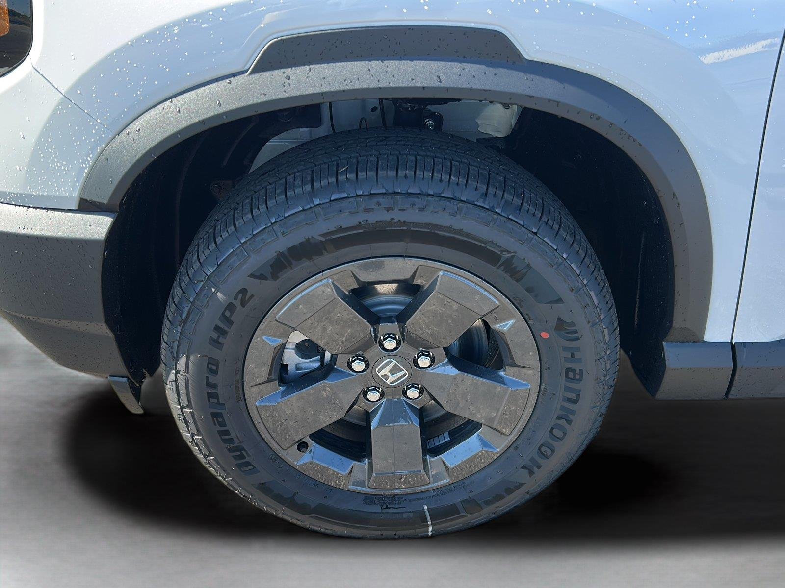 New 2026 Platinum White Pearl Honda RTL Towing image 18