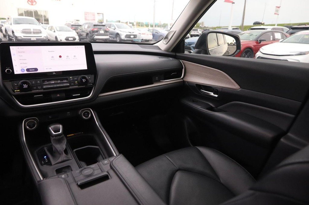 Certified Used 2025 Midnight Black Metallic Toyota Hybrid Limited AWD (Natl) image 29