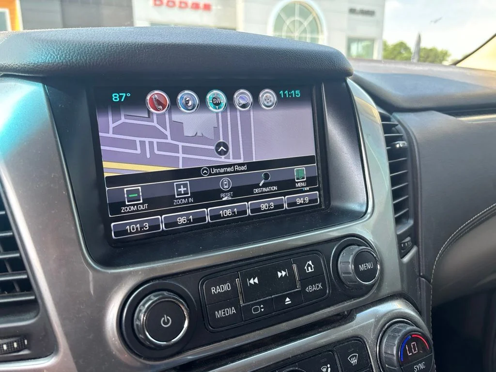 Used 2018 White Chevrolet Premier image 15