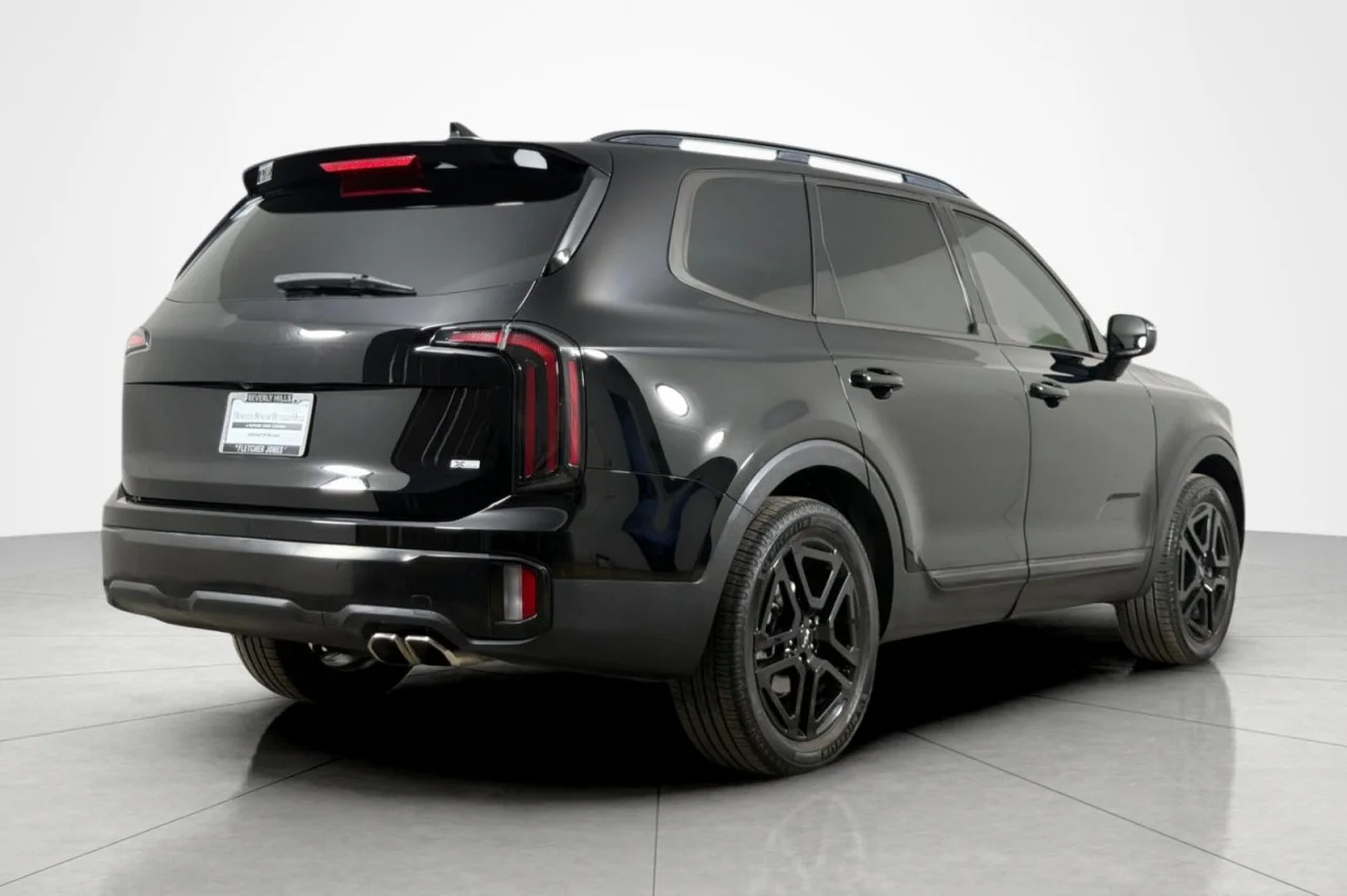 Used 2023 BLACK Kia EX X-Line image 5