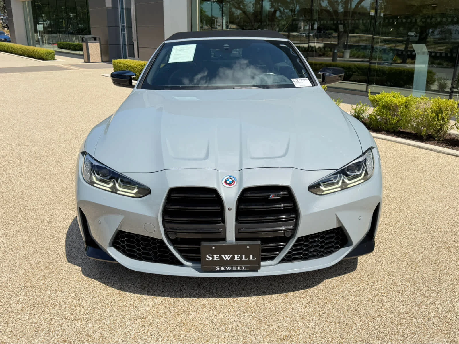 Used 2022 Brooklyn Grey Metallic BMW Competition xDrive image 2