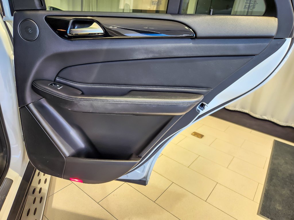 Used 2018  Mercedes-Benz GLE 350 image 21