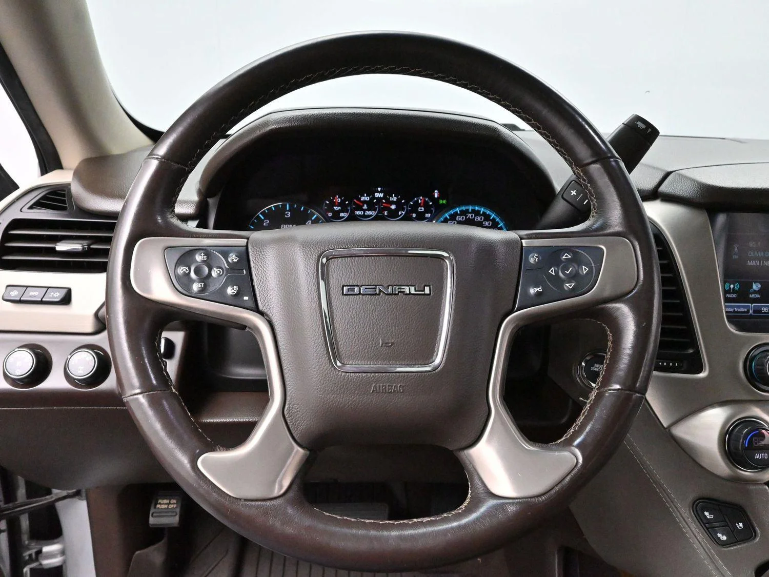 Used 2019 QUICKSILVER METALLIC GMC Denali image 15