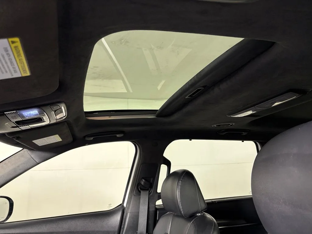 Used 2023 White Kia SX-Prestige X-Pro image 19