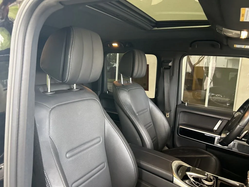 Used 2021 Black Mercedes-Benz G 550 image 28