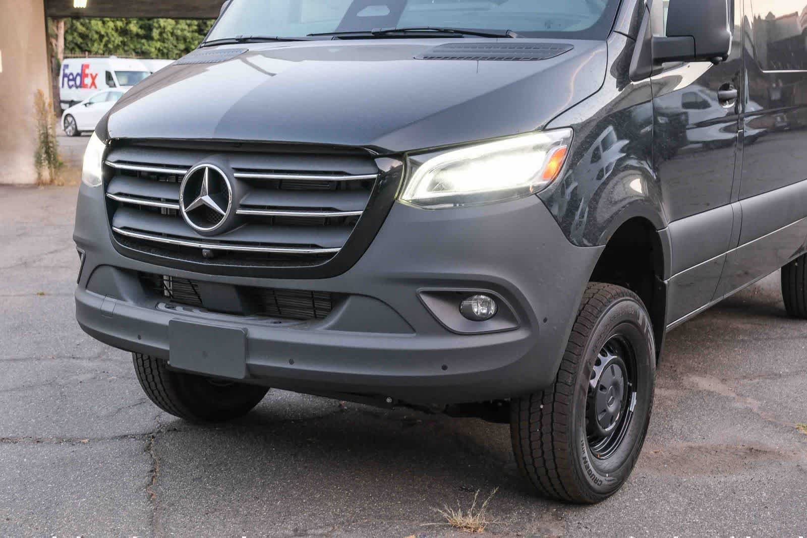 New 2026 Jet Black Mercedes-Benz Passenger 144WB High Roof AWD 2.0L I4 Diesel Turbo image 11