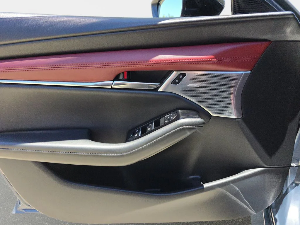 Used 2022 Gray Mazda Premium Plus image 21