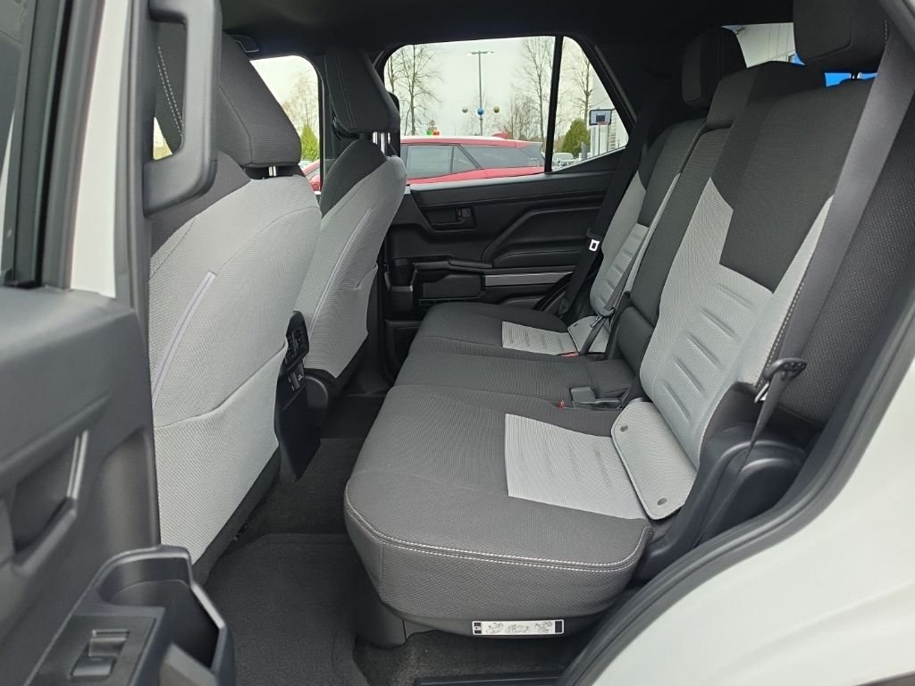 2025 Toyota 4Runner TRD Off-Road - Photo 28