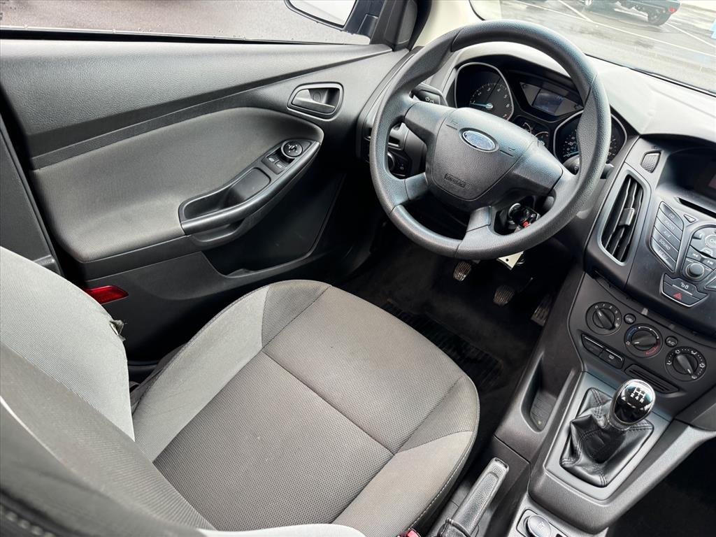 Used 2012 INGOT SILVER METALLIC Ford S image 12