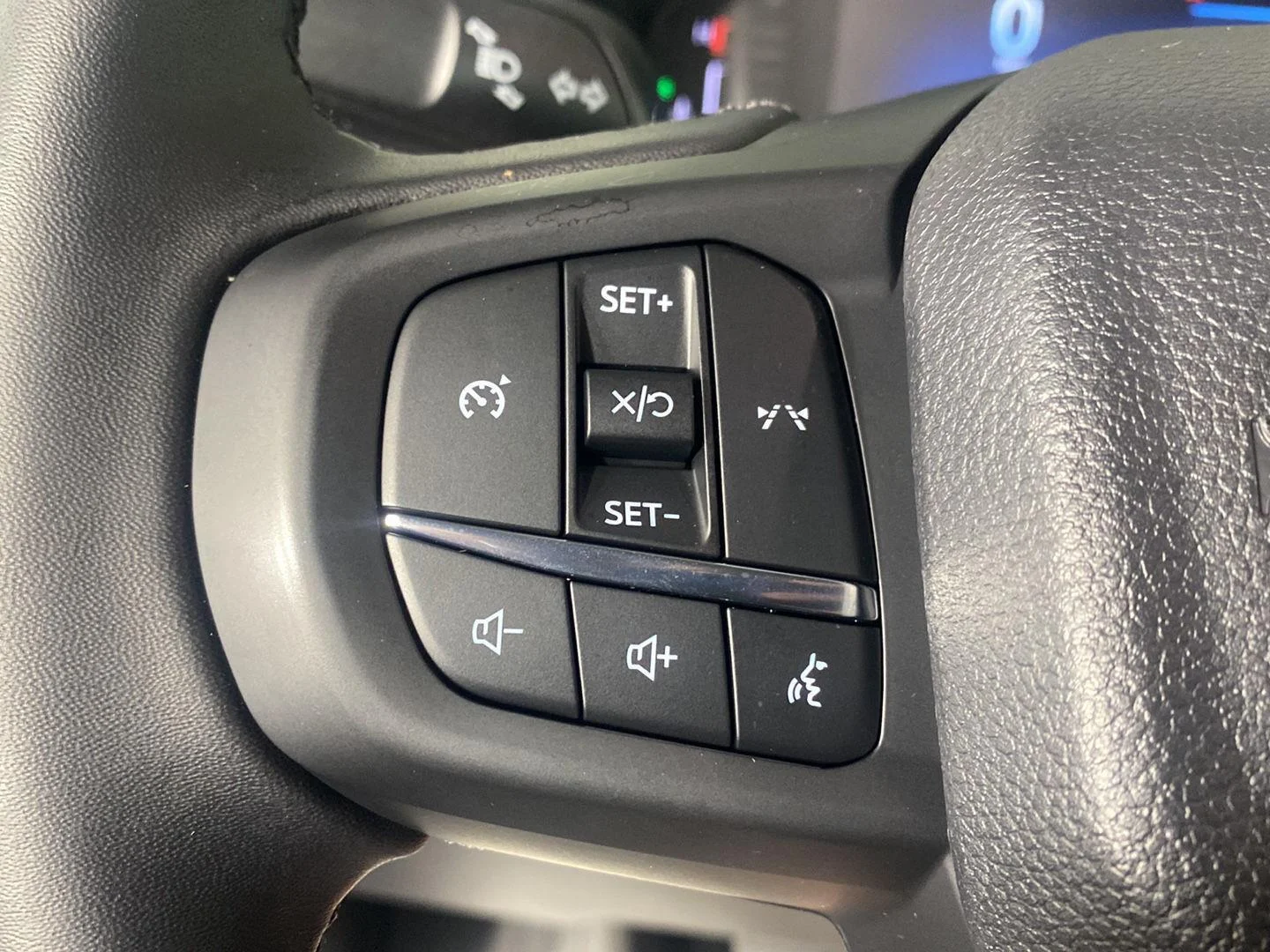 New 2026 Velocity Blue Ford XLT image 16